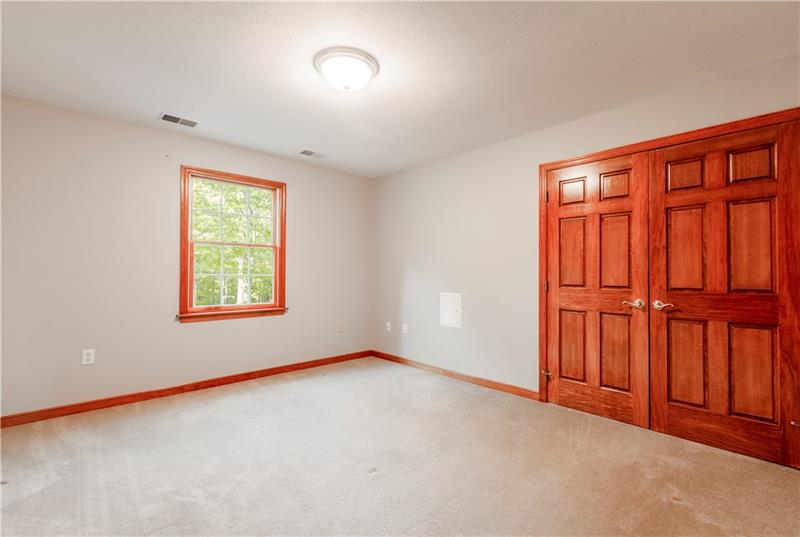 410 McKinney Road Wexford, PA 15090 - Photo 16 of 25