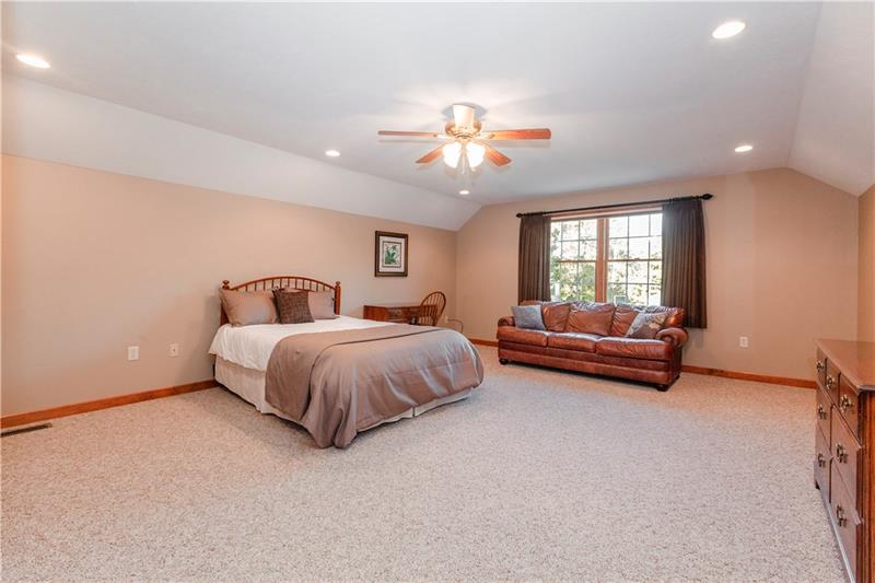 410 McKinney Road Wexford, PA 15090 - Photo 17 of 25