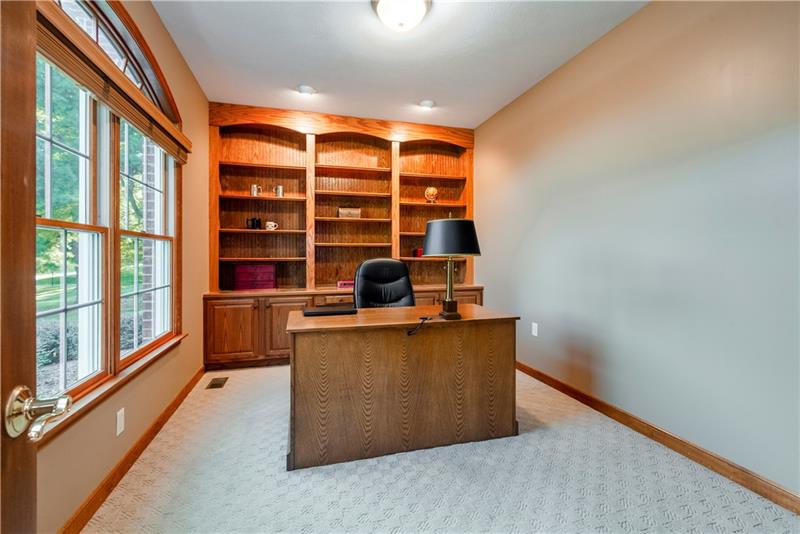 410 McKinney Road Wexford, PA 15090 - Photo 3 of 25