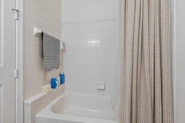 $4,900 | 6689 Southport Drive, Boynton Beach, FL 33472