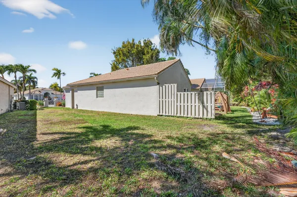 $4,900 | 6689 Southport Drive, Boynton Beach, FL 33472
