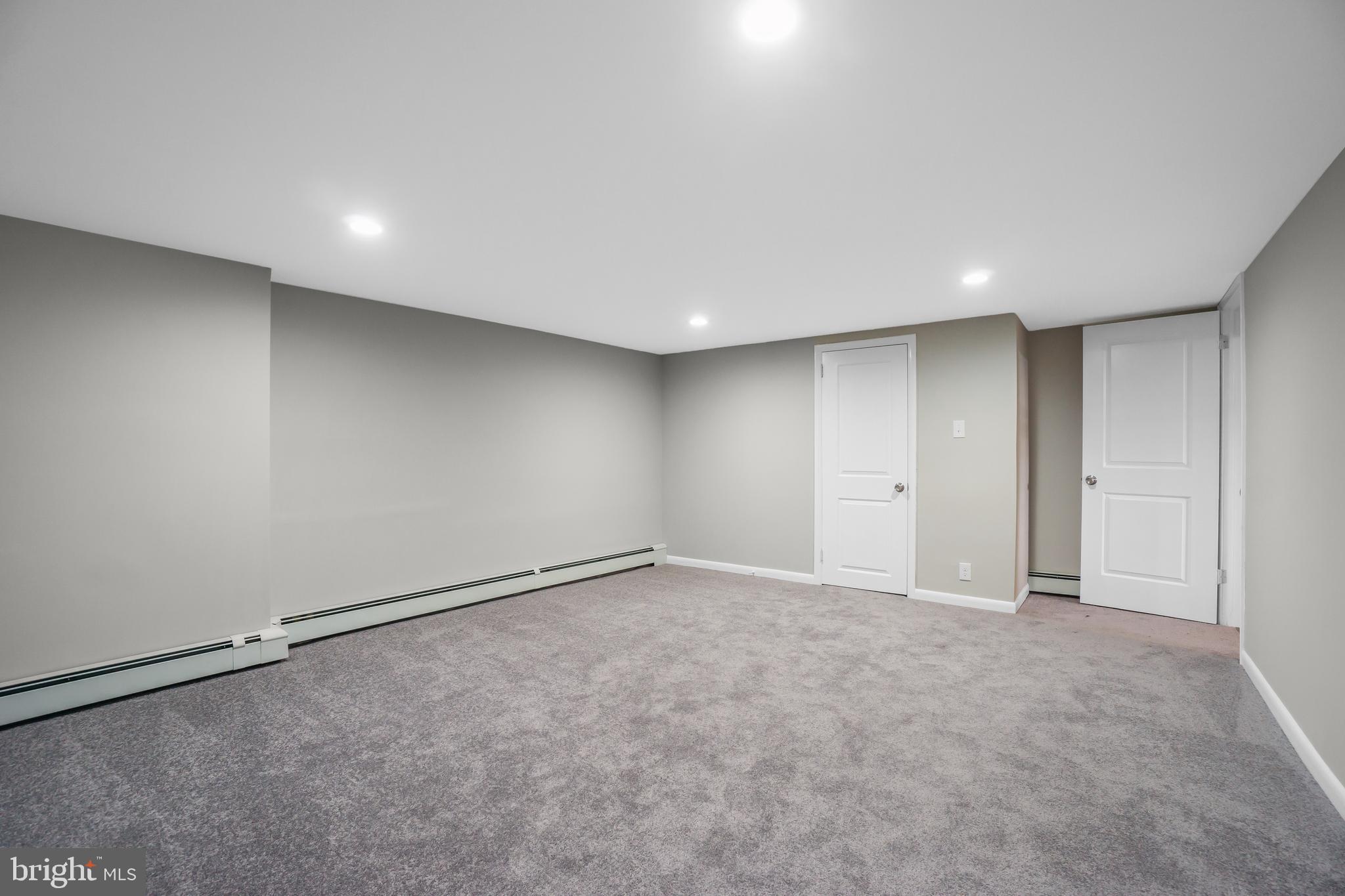 413 Penn Lane Springfield, PA 19064 - Photo 32 of 39