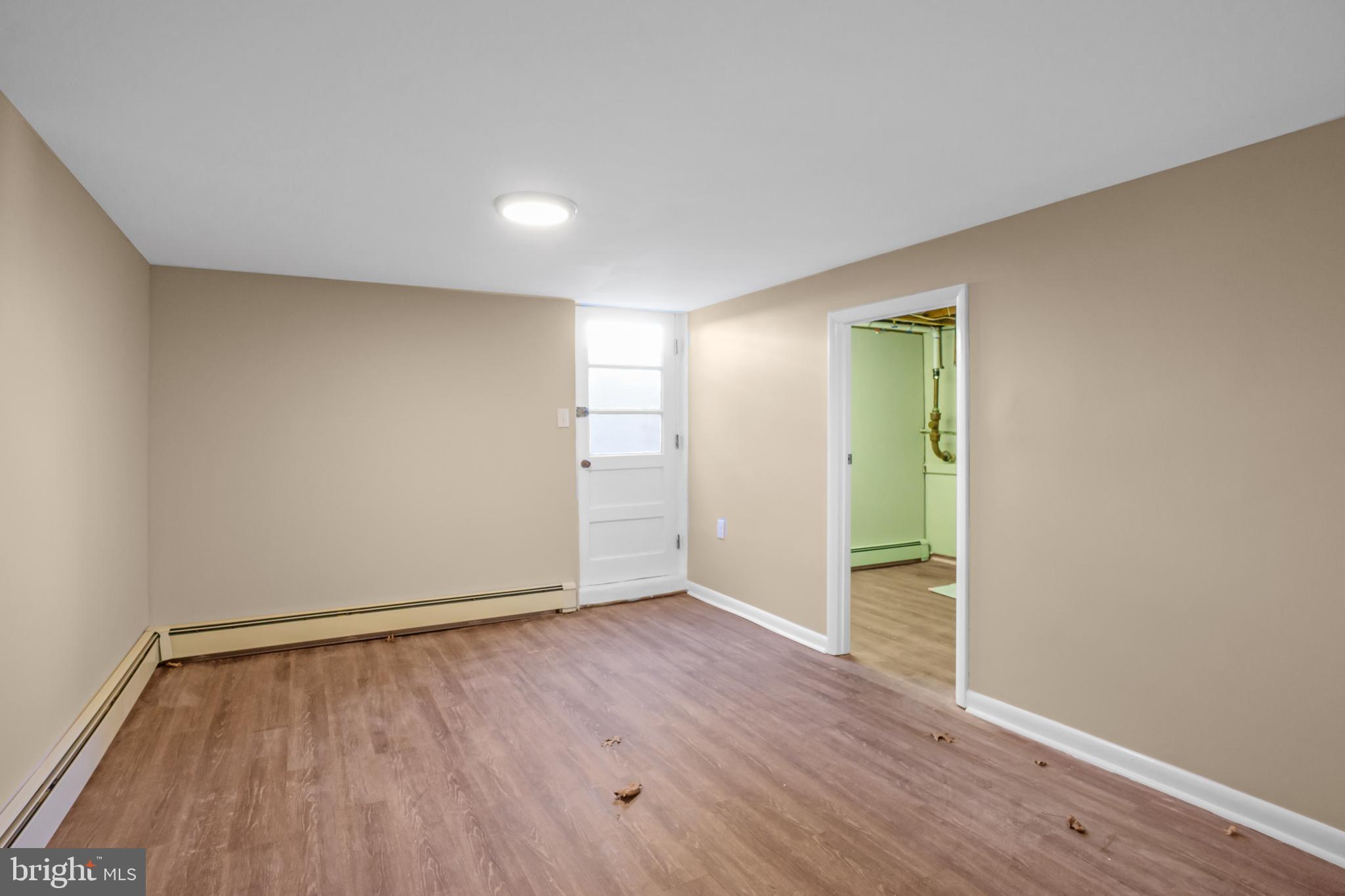 413 Penn Lane Springfield, PA 19064 - Photo 34 of 39