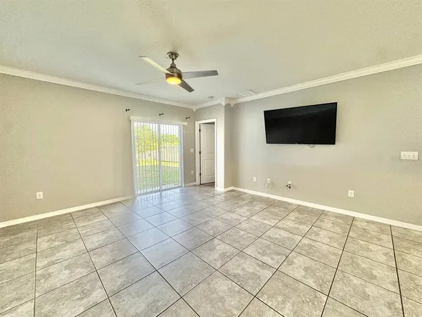 $2,450 | 6533 Trent Creek Drive, Sun City Center, FL 33573