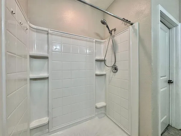 $2,450 | 6533 Trent Creek Drive, Sun City Center, FL 33573