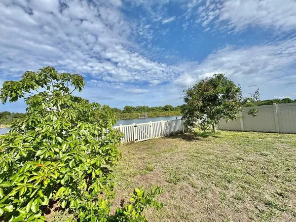 $2,450 | 6533 Trent Creek Drive, Sun City Center, FL 33573