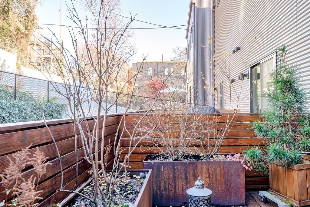 282 Marginal Street, Unit 3A Boston, MA 02128 - Photo 33 of 36