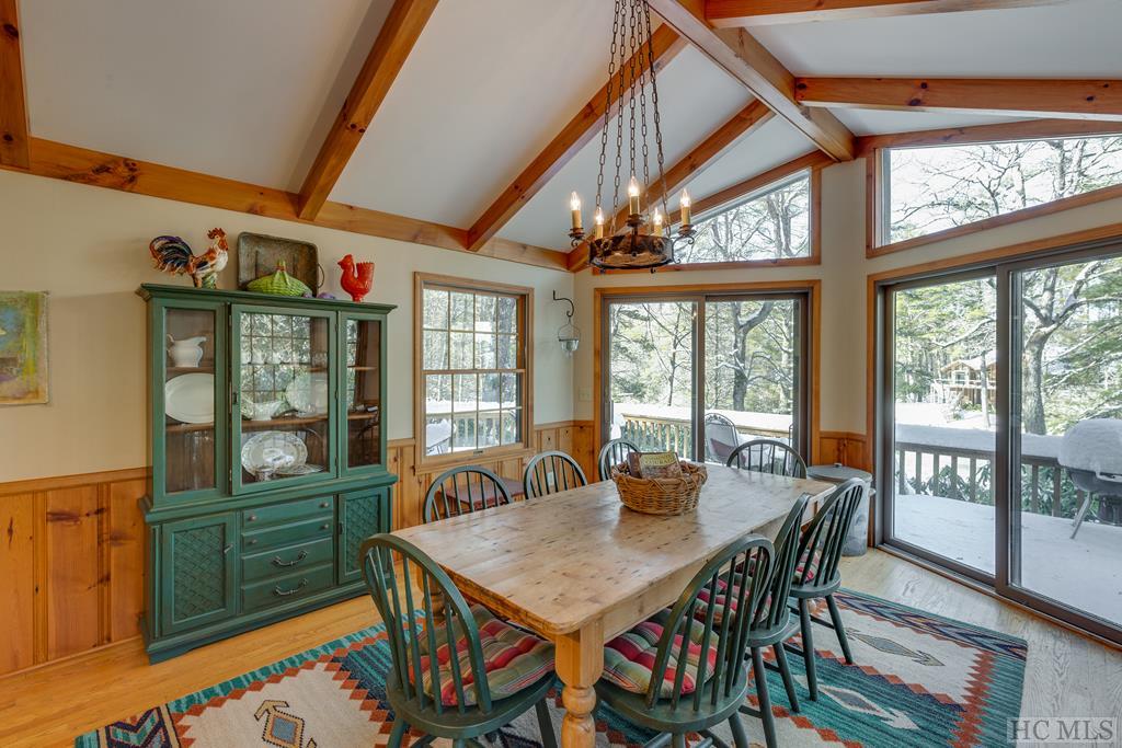805 Cobb Road Highlands, NC 28741 - Photo 10 of 40 Gallery Image 10