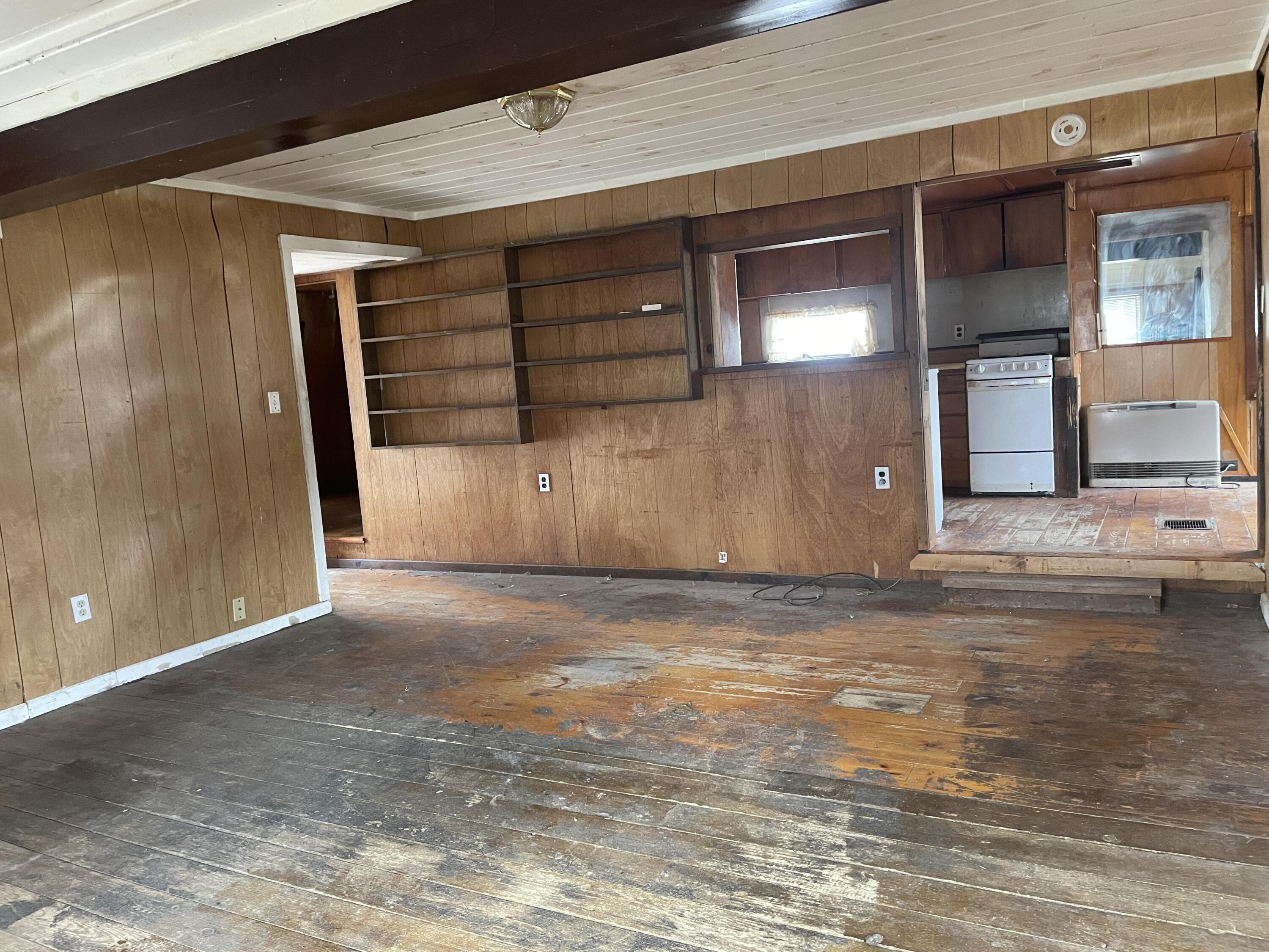 134 Rochester Street Westbrook, ME 04092 - Photo 19 of 29 Rochester-24 (1)