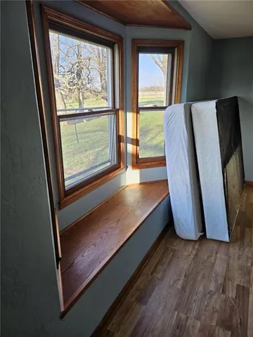 $950,000 | 4633 Northeast County Road 5004, Butler, MO 64730