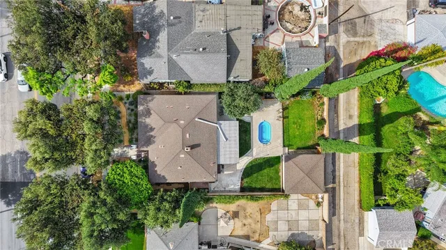 $4,900 | 6556 Corbin Avenue, Reseda, CA 91335