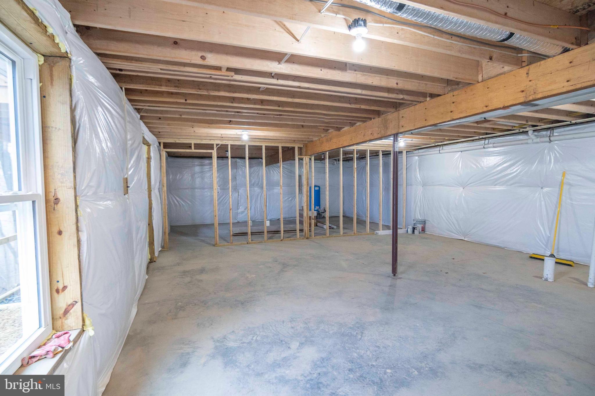 571 Wilderness Road Linden, VA 22642 - Photo 38 of 48 a view of an empty room