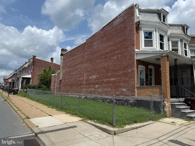 $19,900 | 201 North Dupont Street, Wilmington, DE 19805