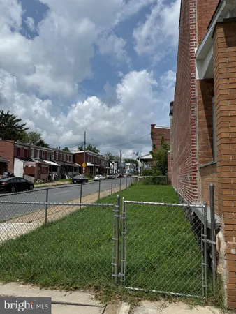 $19,900 | 201 North Dupont Street, Wilmington, DE 19805
