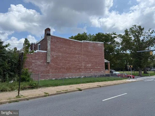 $19,900 | 201 North Dupont Street, Wilmington, DE 19805