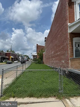 $19,900 | 201 North Dupont Street, Wilmington, DE 19805