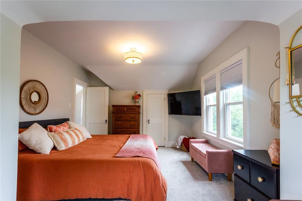 2820 Middletown Road Pittsburgh, PA 15204 - Photo 13 of 26 Gallery Image 13