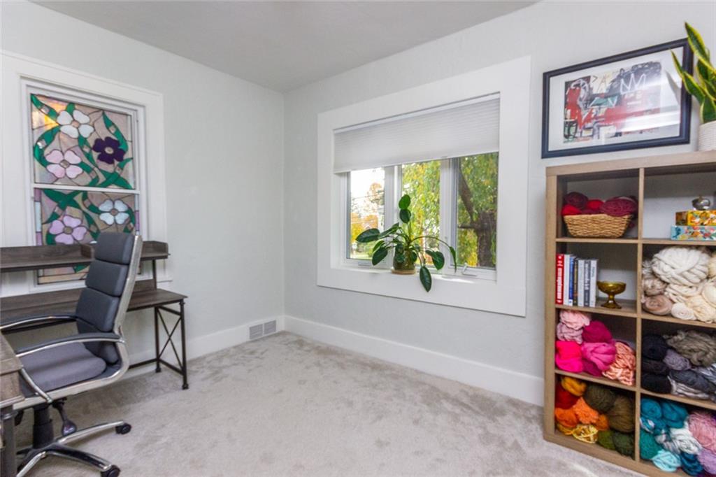 2820 Middletown Road Pittsburgh, PA 15204 - Photo 16 of 26 Gallery Image 16