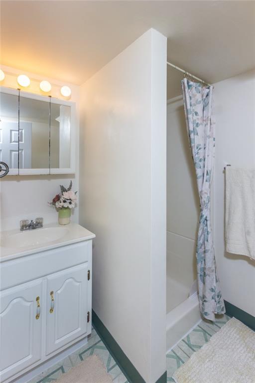 2820 Middletown Road Pittsburgh, PA 15204 - Photo 19 of 26 Gallery Image 19
