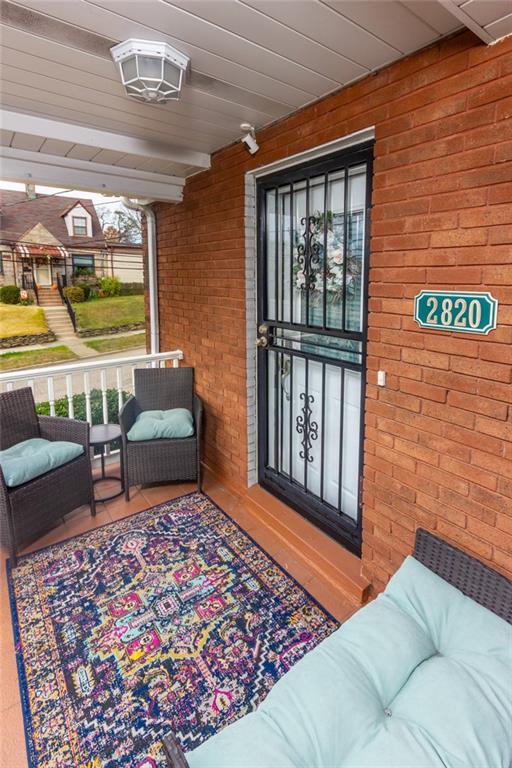 2820 Middletown Road Pittsburgh, PA 15204 - Photo 2 of 26 Gallery Image 2