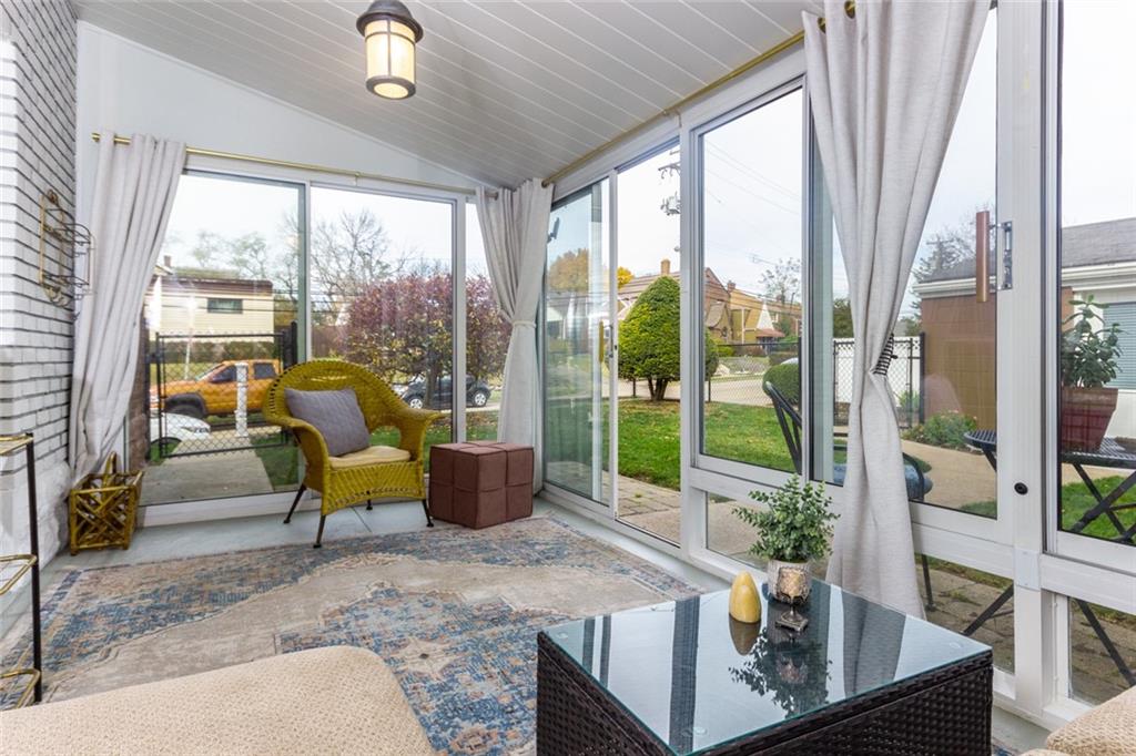 2820 Middletown Road Pittsburgh, PA 15204 - Photo 21 of 26 Gallery Image 21