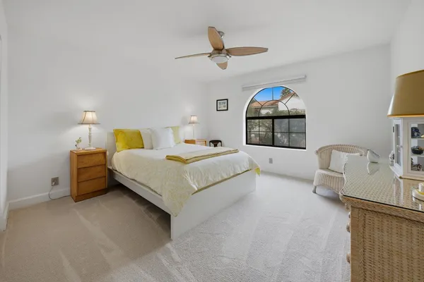 $6,000 | 10 Venus Drive, Rancho Mirage, CA 92270