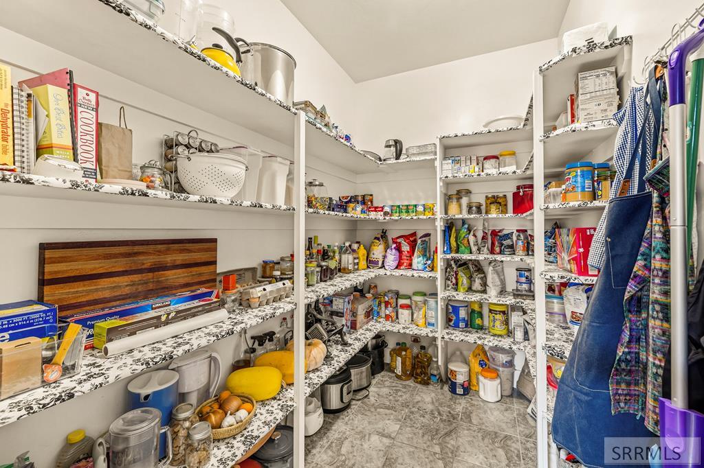 3979 Hangman's Loop Menan, ID 83434 - Photo 26 of 67 Pantry