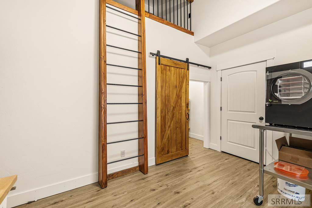 3979 Hangman's Loop Menan, ID 83434 - Photo 39 of 67 Bedroom 3