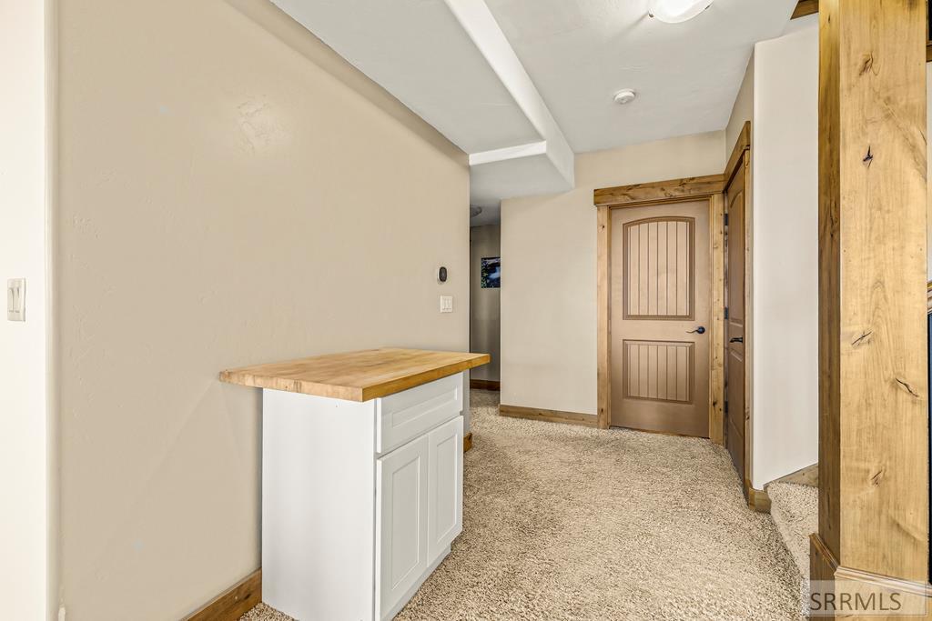 3979 Hangman's Loop Menan, ID 83434 - Photo 59 of 67 Basement Hallway