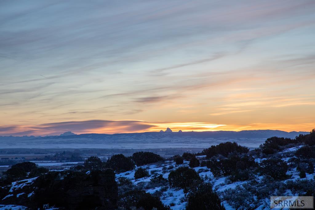 3979 Hangman's Loop Menan, ID 83434 - Photo 6 of 67 View