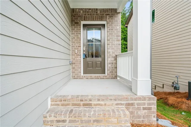 $2,500 | 32 Station Overlook Way, Auburn, GA 30011