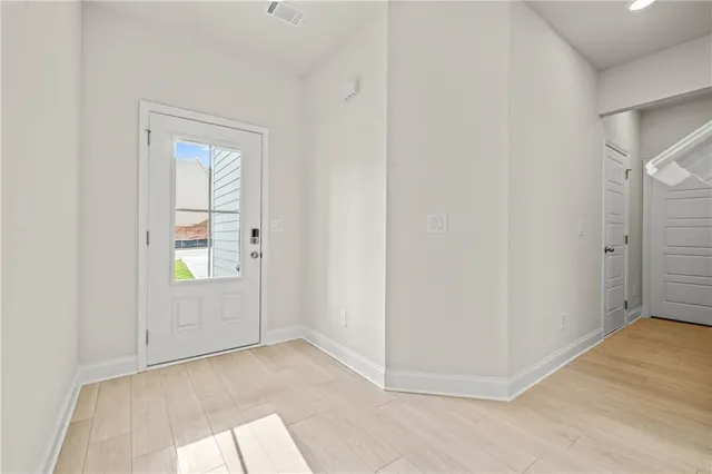 $2,500 | 32 Station Overlook Way, Auburn, GA 30011