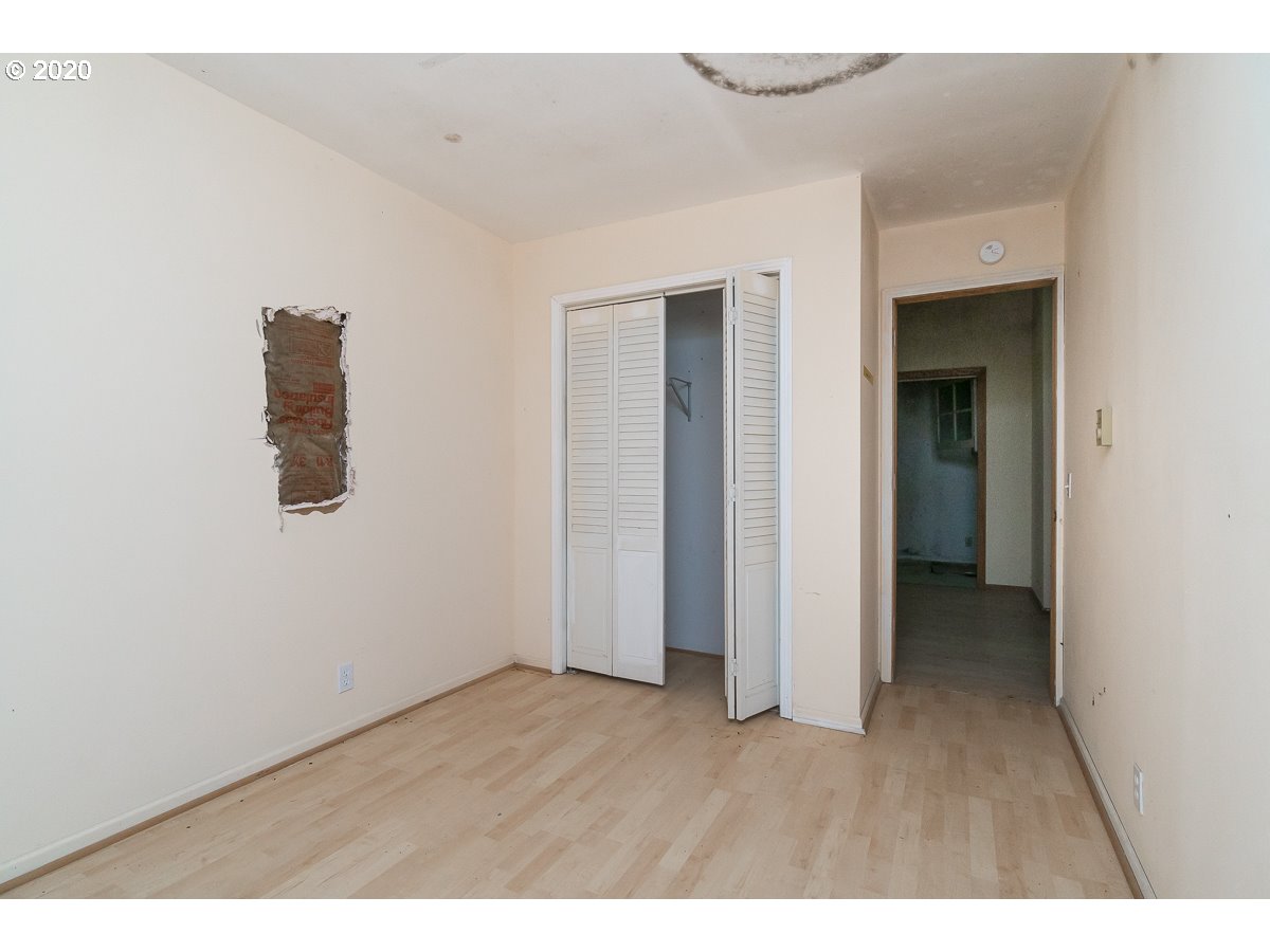 10009 Wagner Road Lyons, OR 97358 - Photo 19 of 32 Gallery Image 19