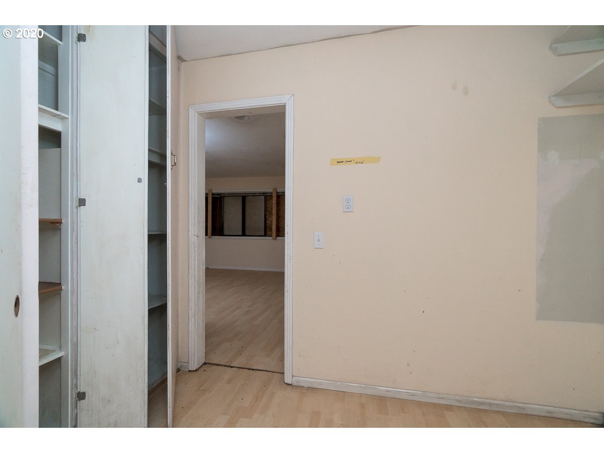 10009 Wagner Road Lyons, OR 97358 - Photo 20 of 32 Gallery Image 20