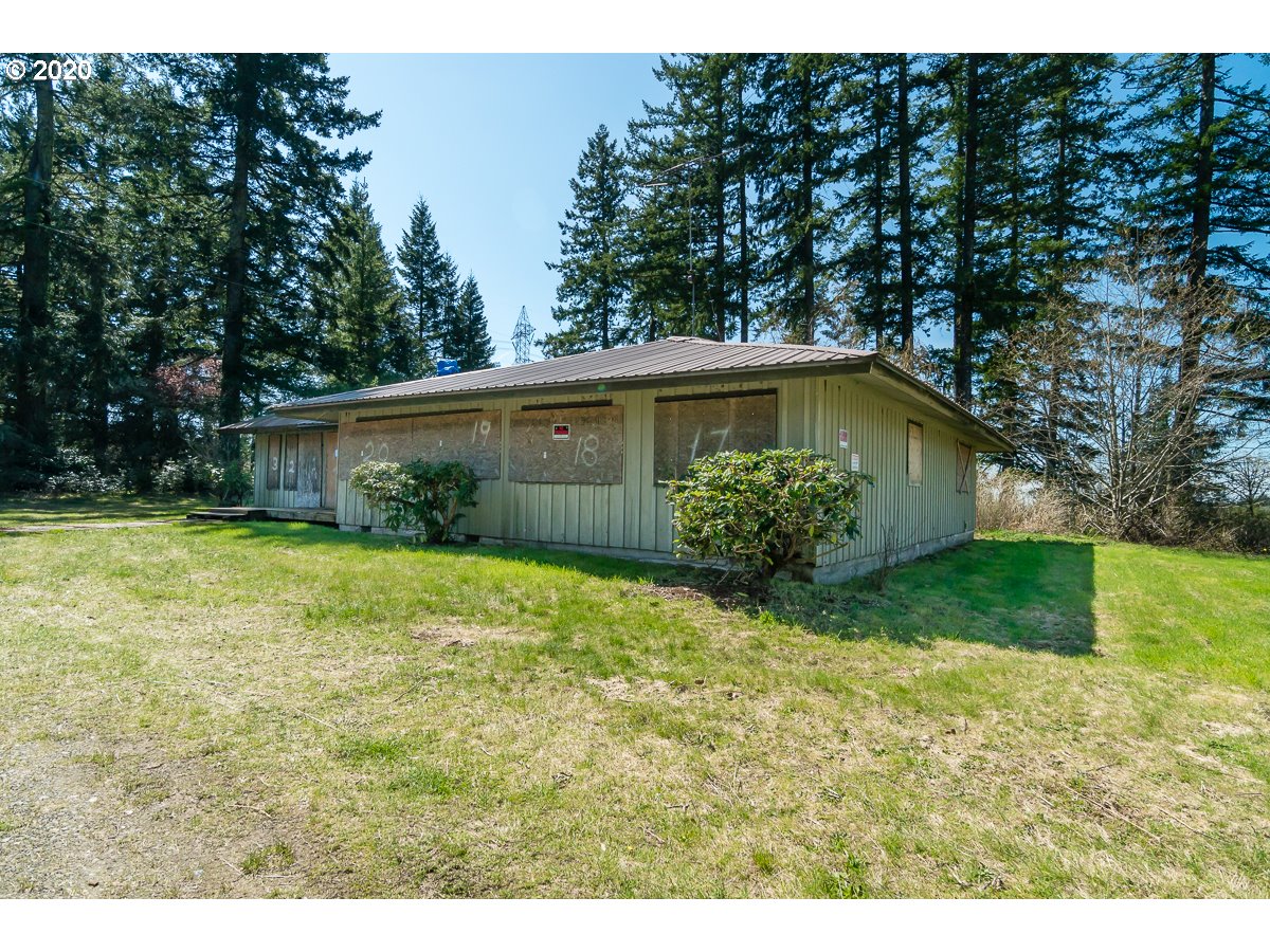 10009 Wagner Road Lyons, OR 97358 - Photo 3 of 32 Gallery Image 3