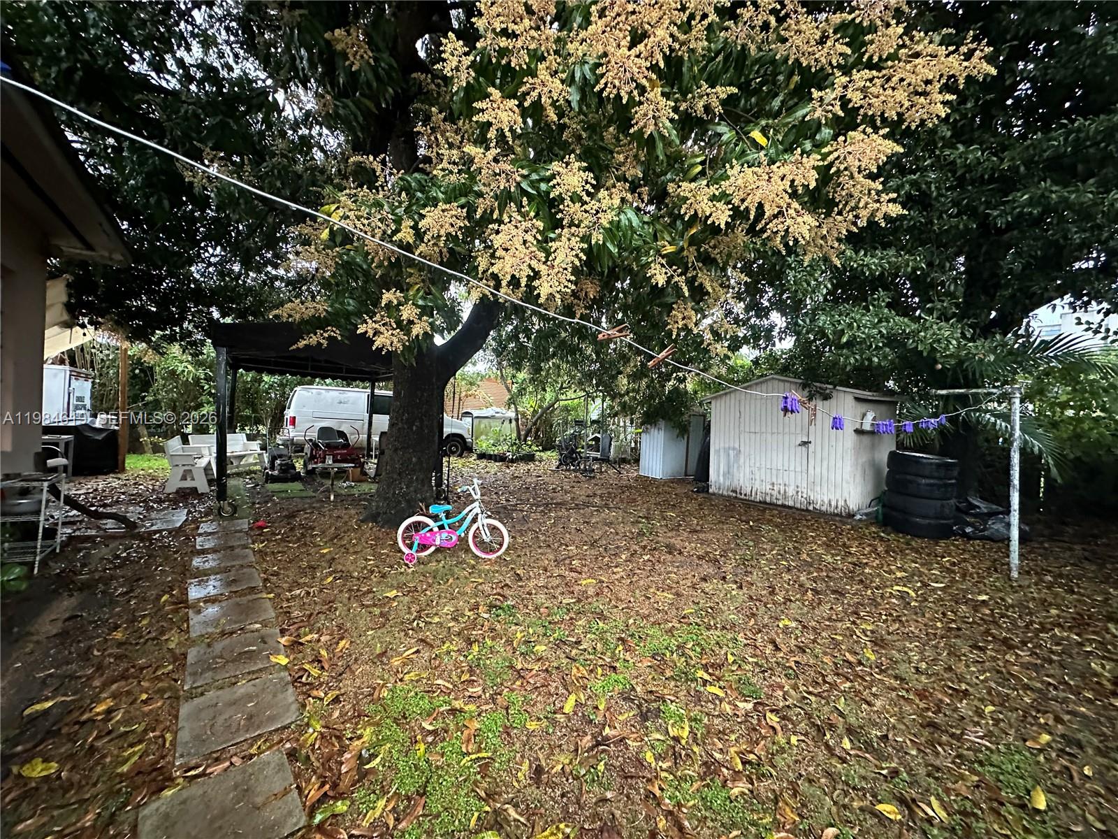 3170 Southwest 19th Terrace Miami, FL 33145 - Photo 14 of 17