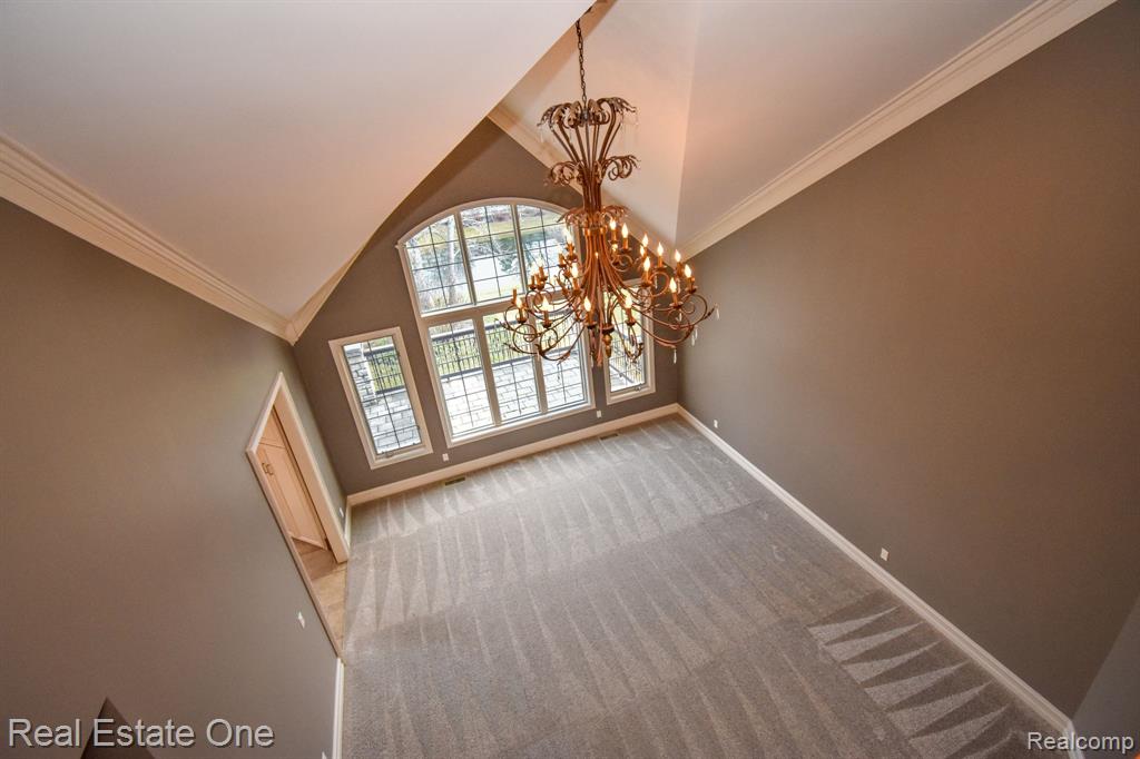 54153 Deer Ridge Court Rochester, MI 48307 - Photo 10 of 30