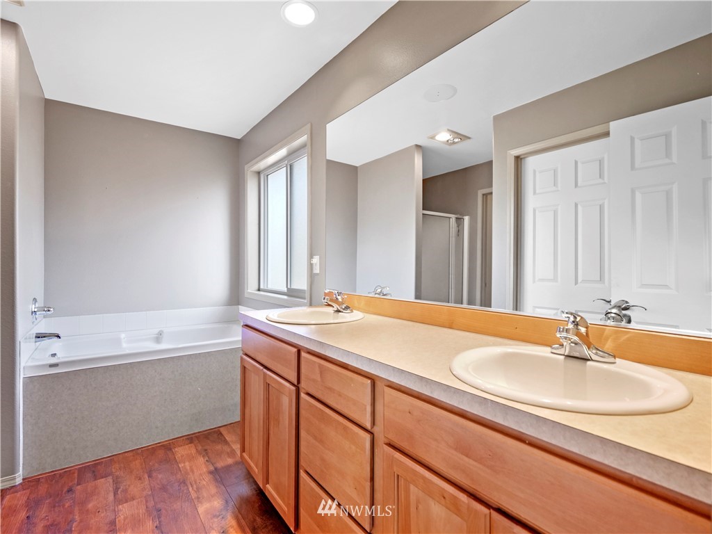 24063 Walker Valley Road Mount Vernon, WA 98274 - Photo 14 of 27 Gallery Image 14