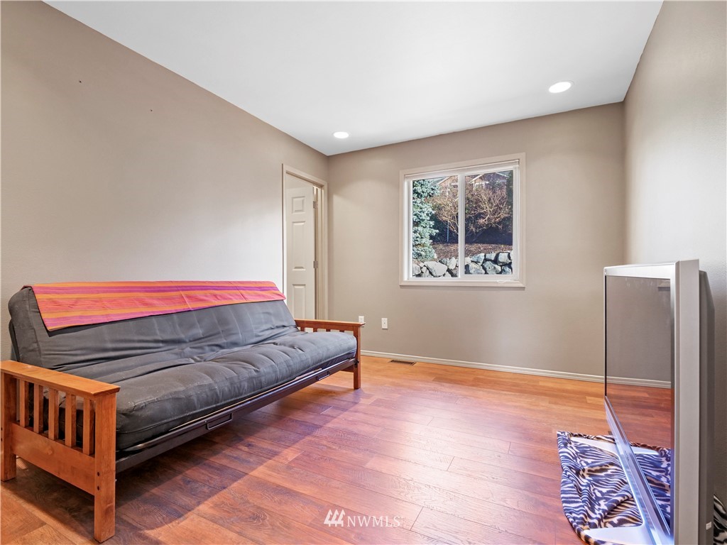 24063 Walker Valley Road Mount Vernon, WA 98274 - Photo 16 of 27 Gallery Image 16