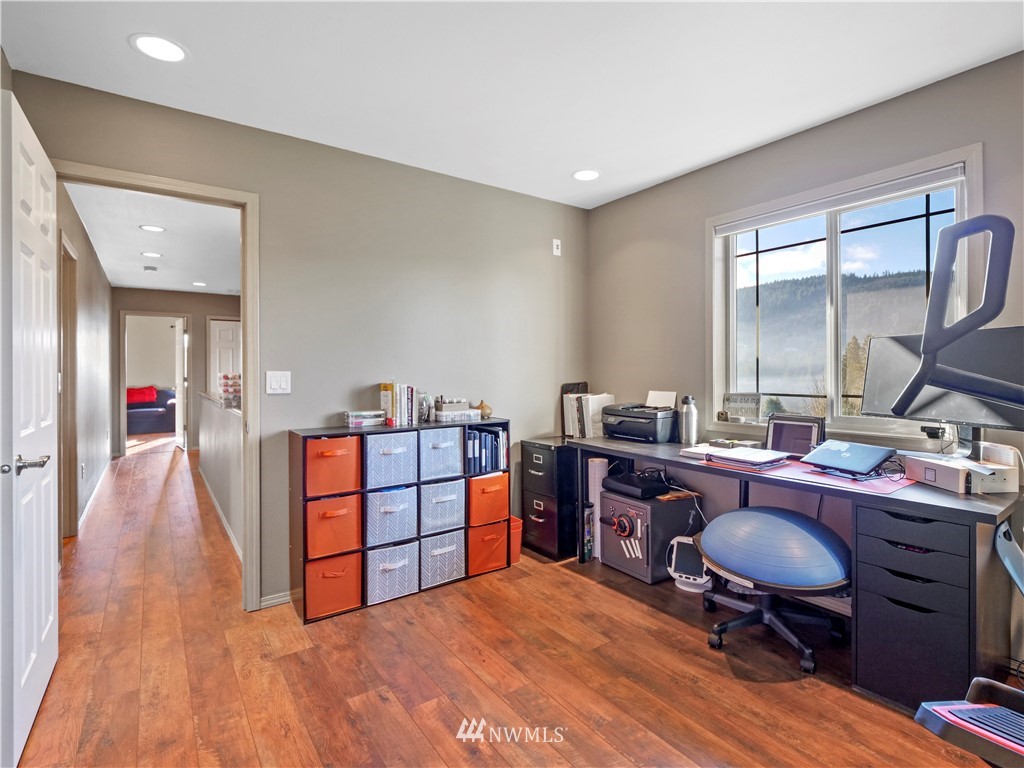 24063 Walker Valley Road Mount Vernon, WA 98274 - Photo 19 of 27 Gallery Image 19