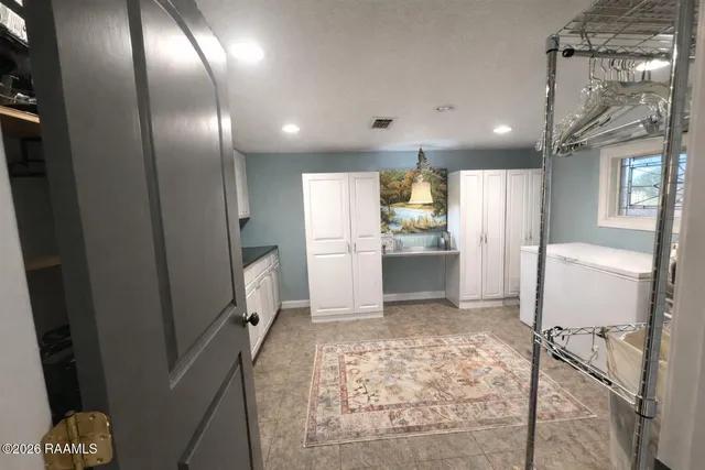 $275,000 | 1306 West Kent Drive, Sulphur, LA 70663