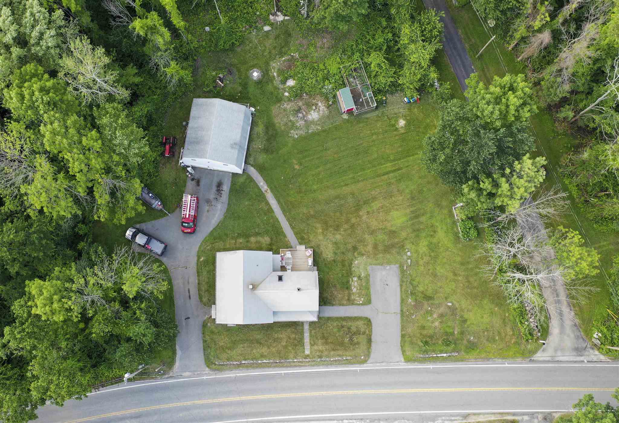 87 Dutton Road Pelham, NH 03076 - Photo 30 of 30 Gallery Image 30