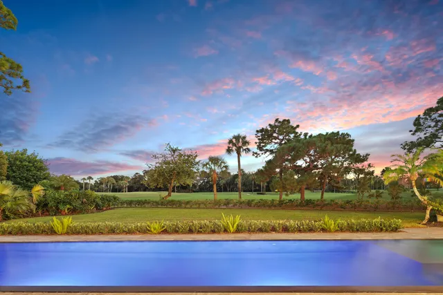 $6,950,000 | 5 Par Club Circle, Boynton Beach, FL 33436