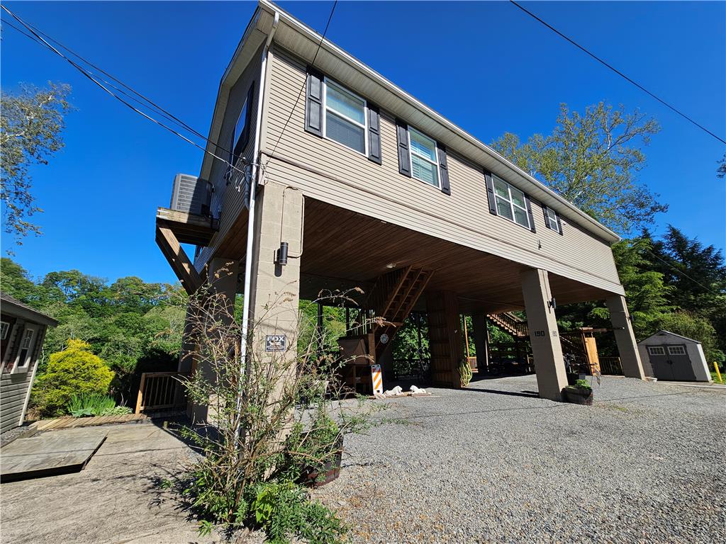 190 Canal Road Easton, PA 18042 - Photo 33 of 39 a front view of a house with garden