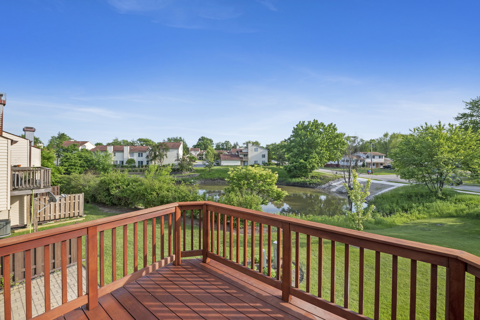 375 Juniper Tree Court Hoffman Estates, IL 60169 - Photo 10 of 24 a balcony with outdoor space