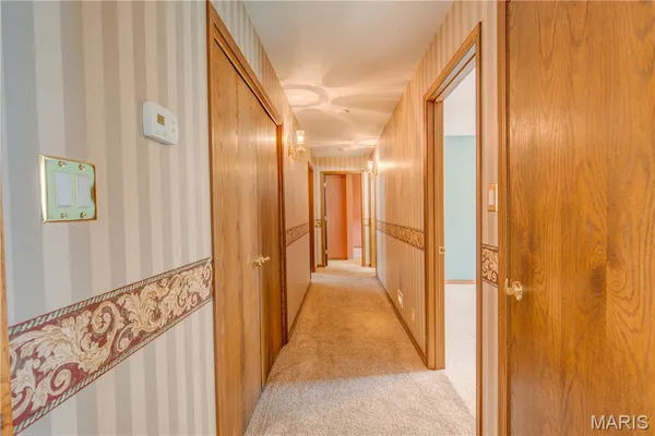 $295,500 | 104 Willard Street, Charleston, MO 63834