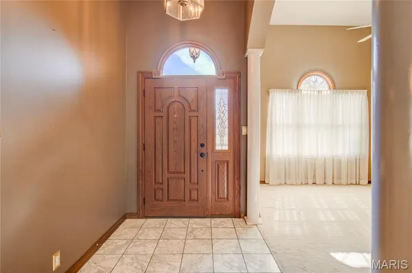 $295,500 | 104 Willard Street, Charleston, MO 63834