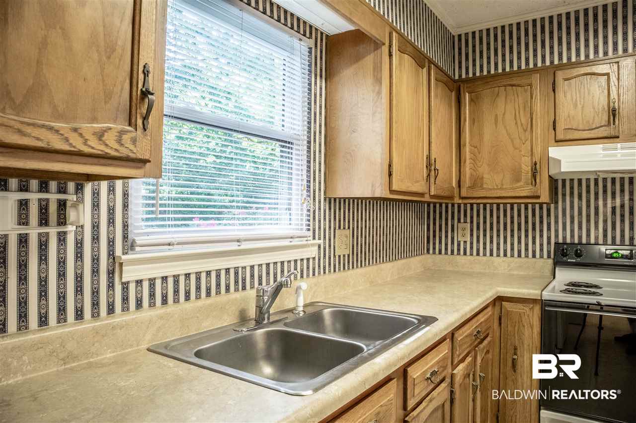 1831 Spring Brook Court Mobile, AL 36609 - Photo 12 of 28