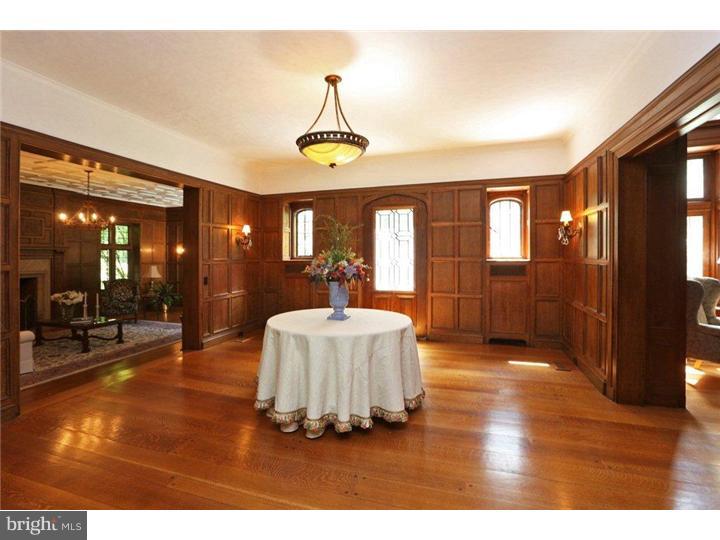1655 Mt Pleasant Road Villanova, PA 19085 - Photo 5 of 25