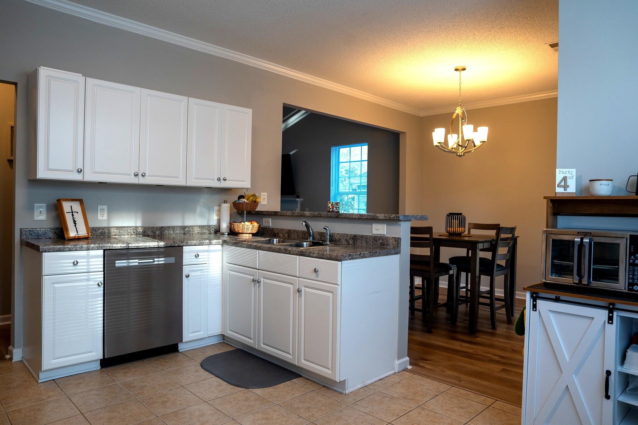 2039 Chadbury Lane Myrtle Beach, SC 29588 - Photo 10 of 47